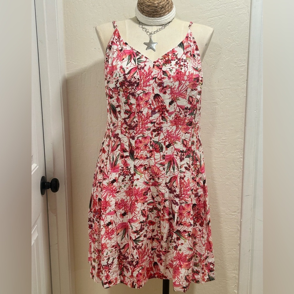 Anthropologie Pink and White Floral Strapless Sundress